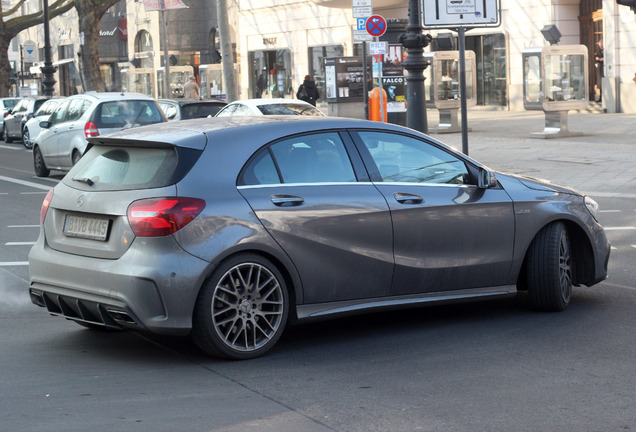 Mercedes-AMG A 45 W176 2015