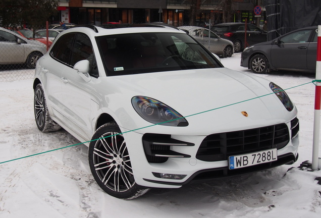 Porsche 95B Macan Turbo