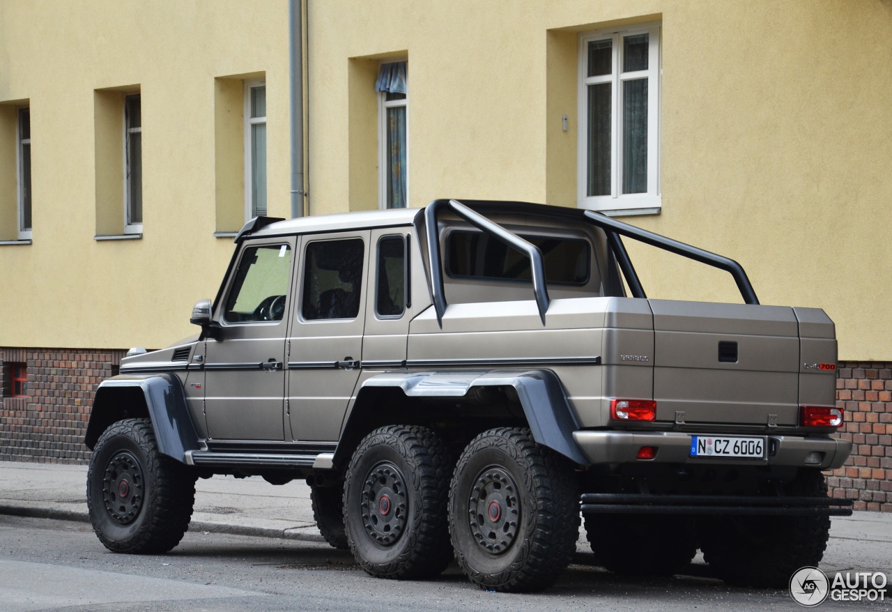 Mercedes-Benz Brabus B63S 700 6x6