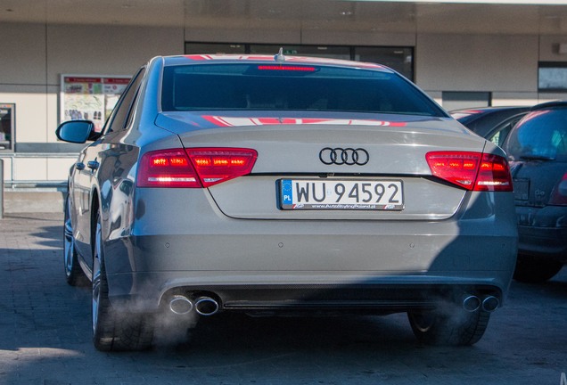 Audi S8 D4