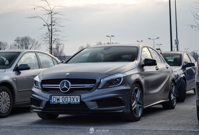 Mercedes-Benz A 45 AMG