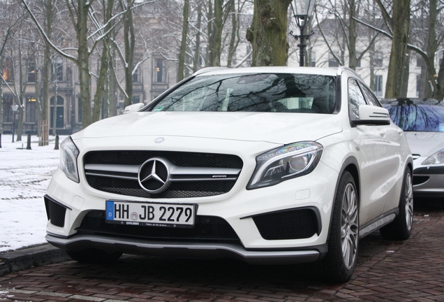 Mercedes-Benz GLA 45 AMG X156