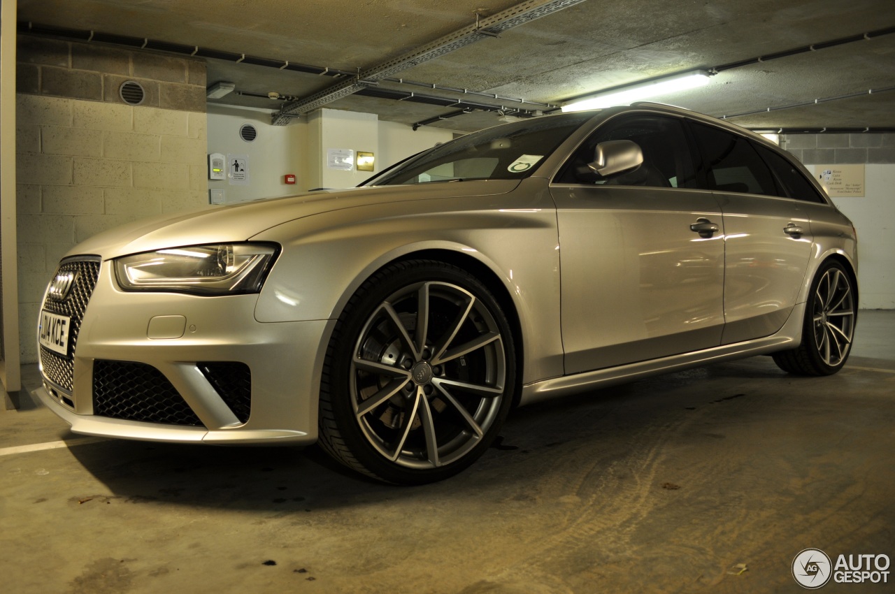 Audi RS4 Avant B8