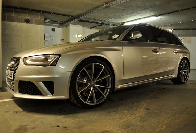 Audi RS4 Avant B8