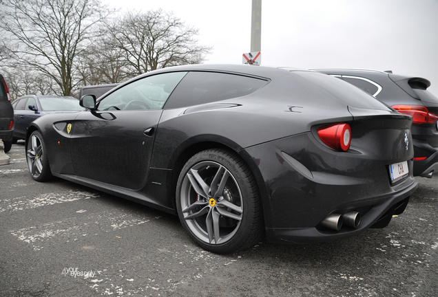 Ferrari FF