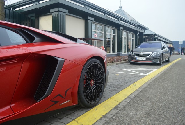 Lamborghini Aventador LP750-4 SuperVeloce