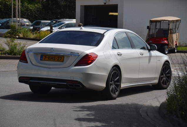 Mercedes-Benz S 63 AMG V222