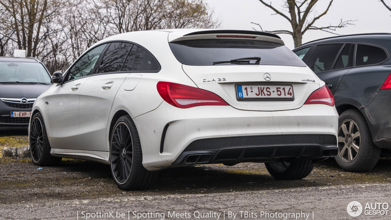 Mercedes-Benz CLA 45 AMG Shooting Brake