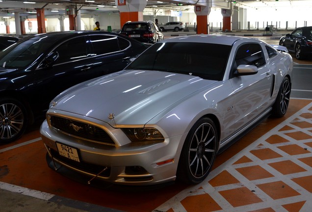 Ford Mustang GT 2013