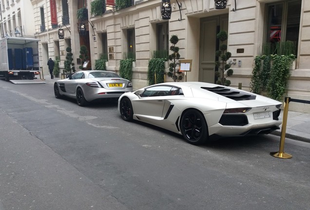 Lamborghini Aventador LP700-4