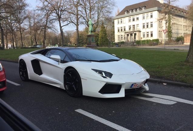 Lamborghini Aventador LP700-4 Roadster