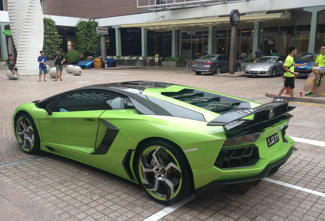 Lamborghini Mansory Aventador LP700-4