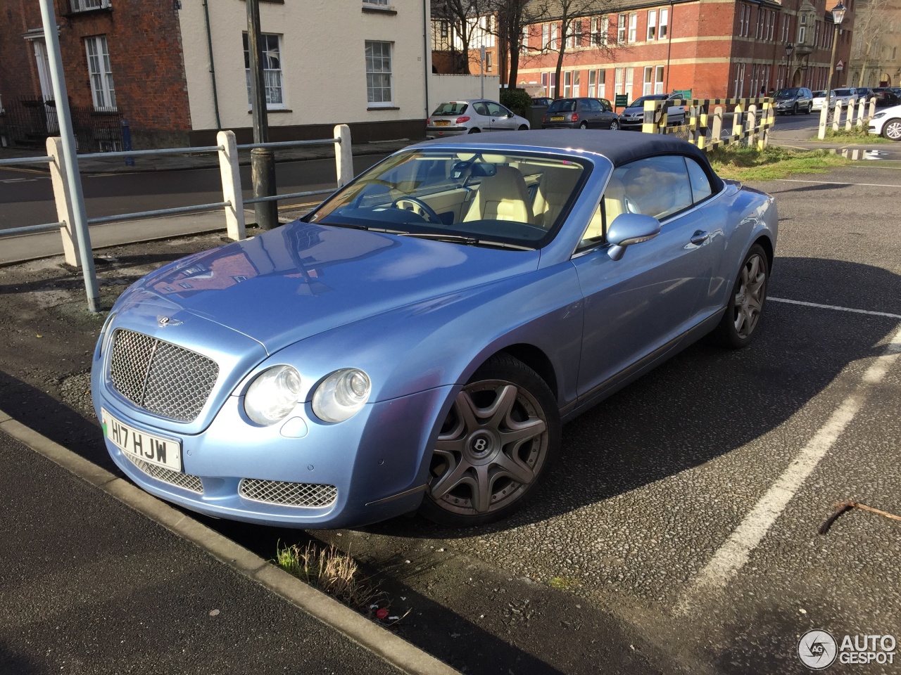 Bentley Continental GTC