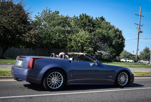 Cadillac XLR