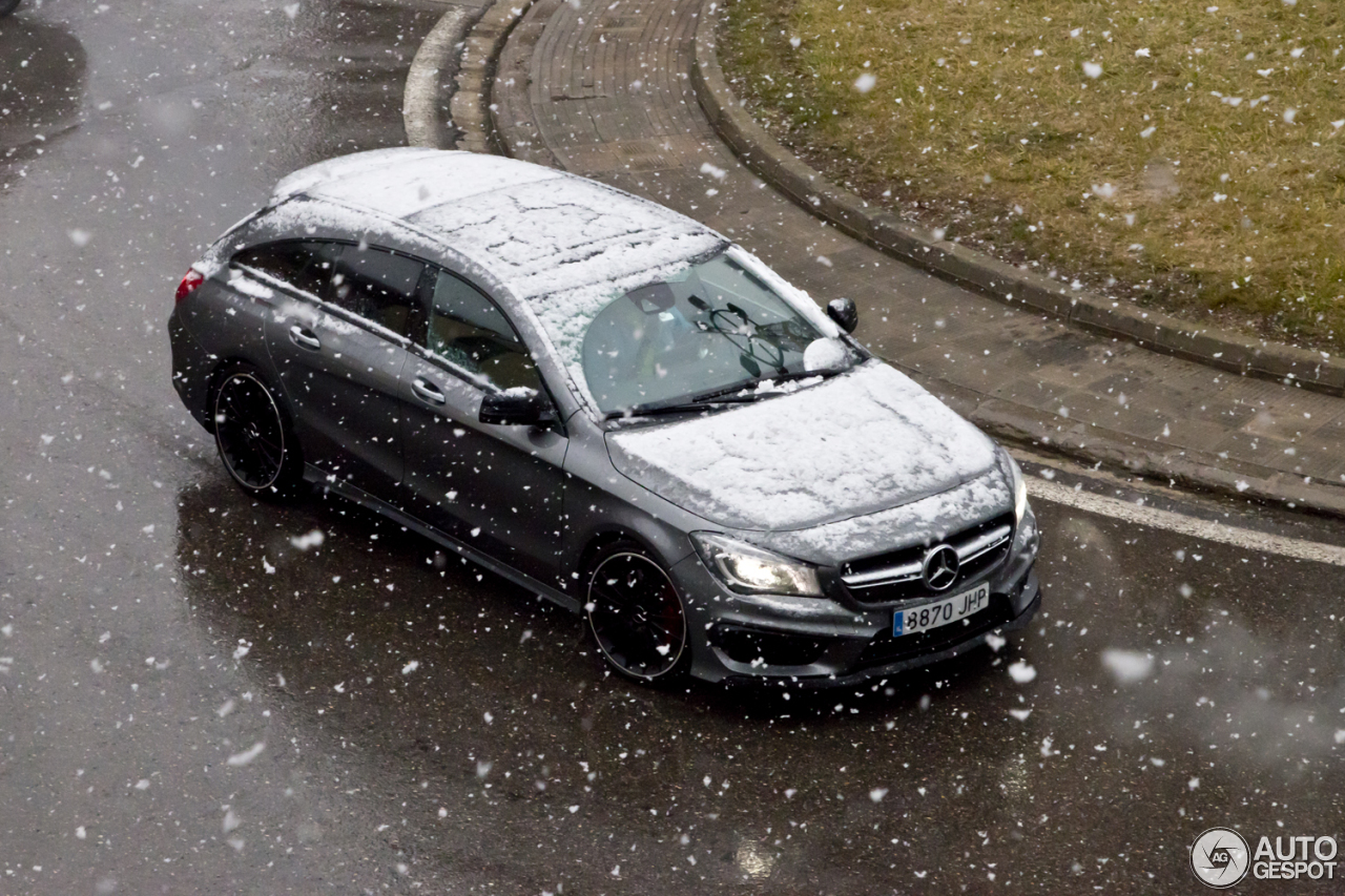 Mercedes-Benz CLA 45 AMG Shooting Brake