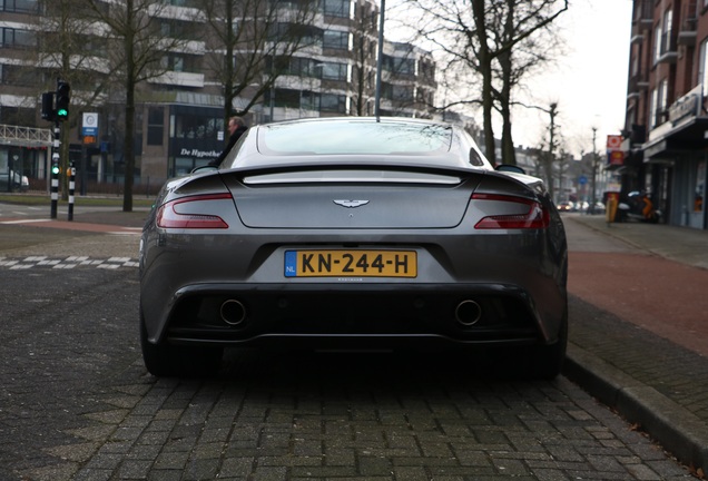 Aston Martin Vanquish 2013