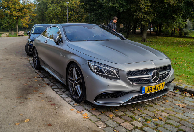 Mercedes-Benz S 63 AMG Coupé C217