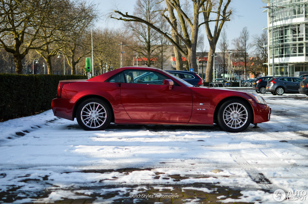 Cadillac XLR