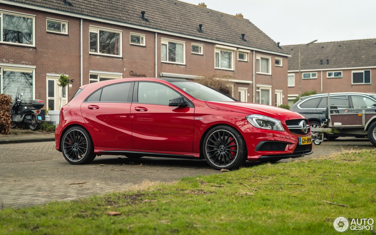 Mercedes-Benz A 45 AMG