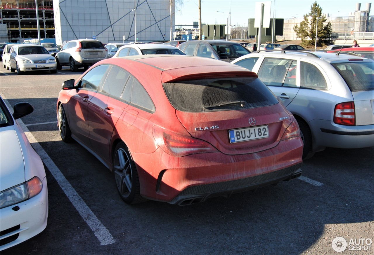 Mercedes-Benz CLA 45 AMG Shooting Brake