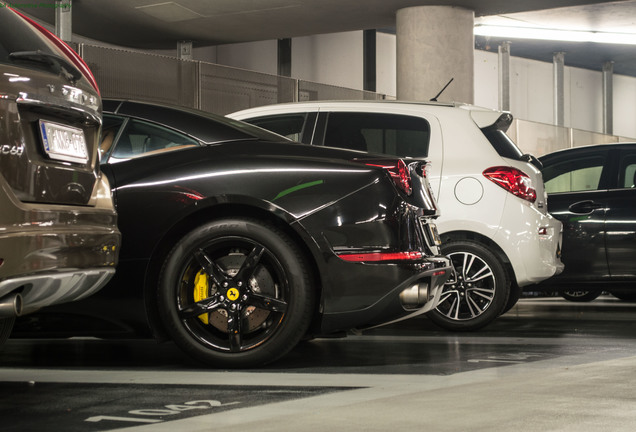 Ferrari California T