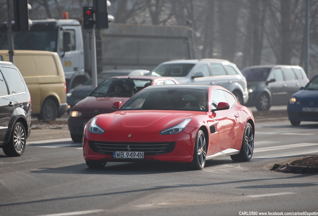 Ferrari GTC4Lusso