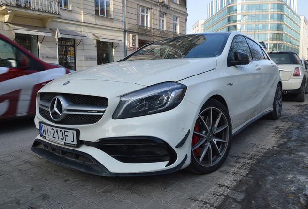 Mercedes-AMG A 45 W176 2015