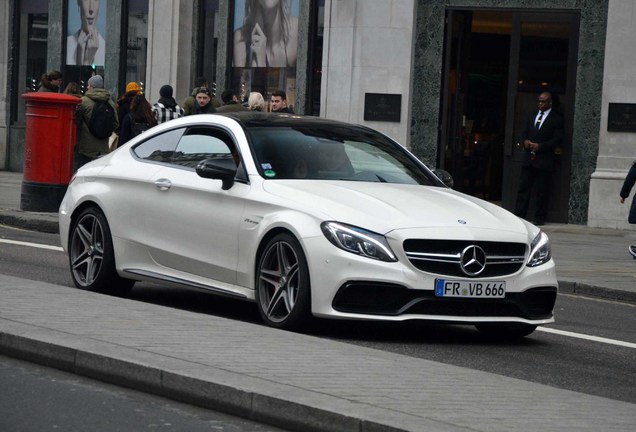 Mercedes-AMG C 63 S Coupé C205