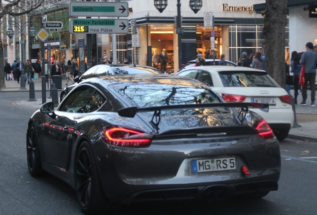 Porsche 981 Cayman GT4