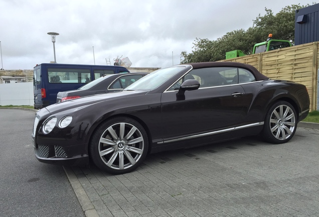 Bentley Continental GTC 2012