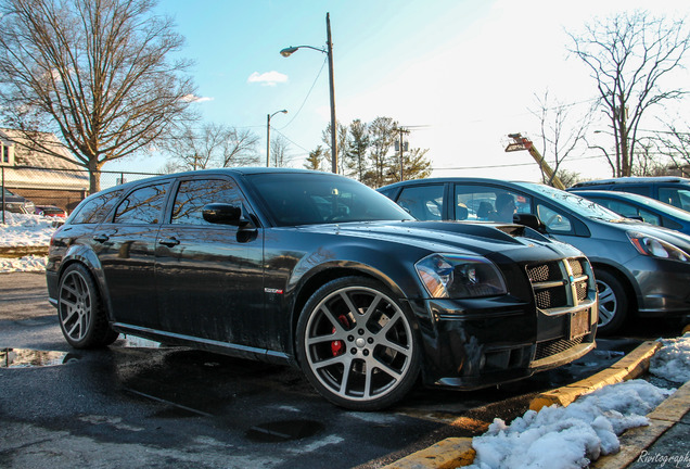 Dodge Magnum SRT-8