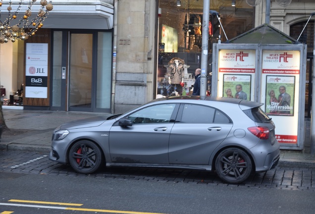 Mercedes-AMG A 45 W176 2015