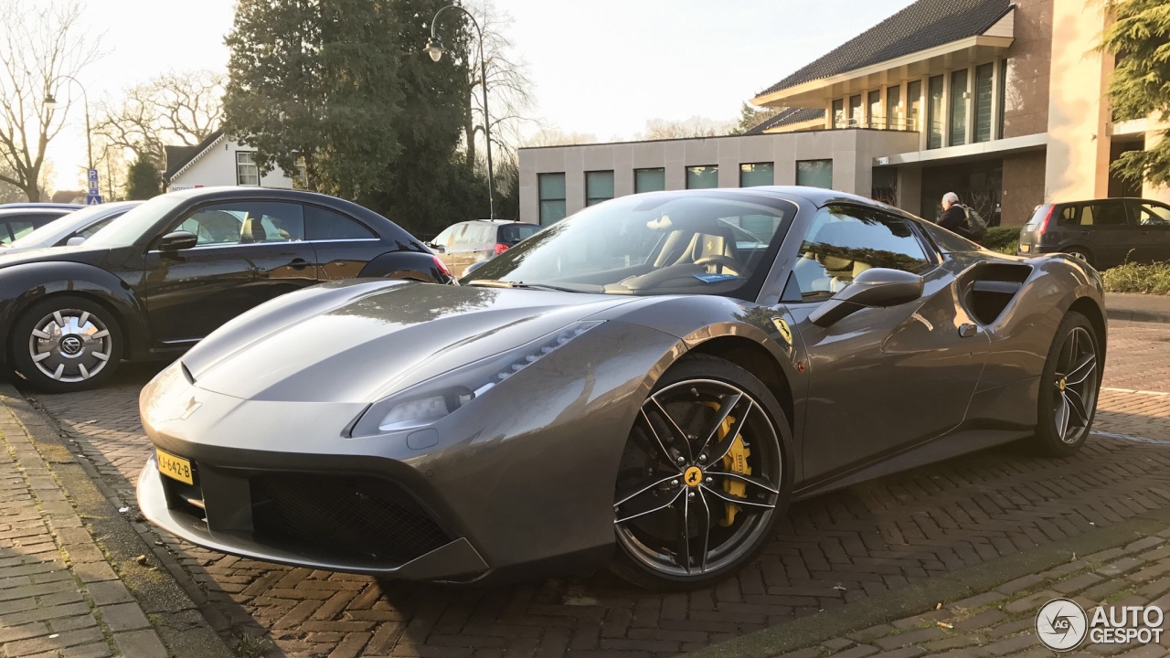 Ferrari 488 Spider