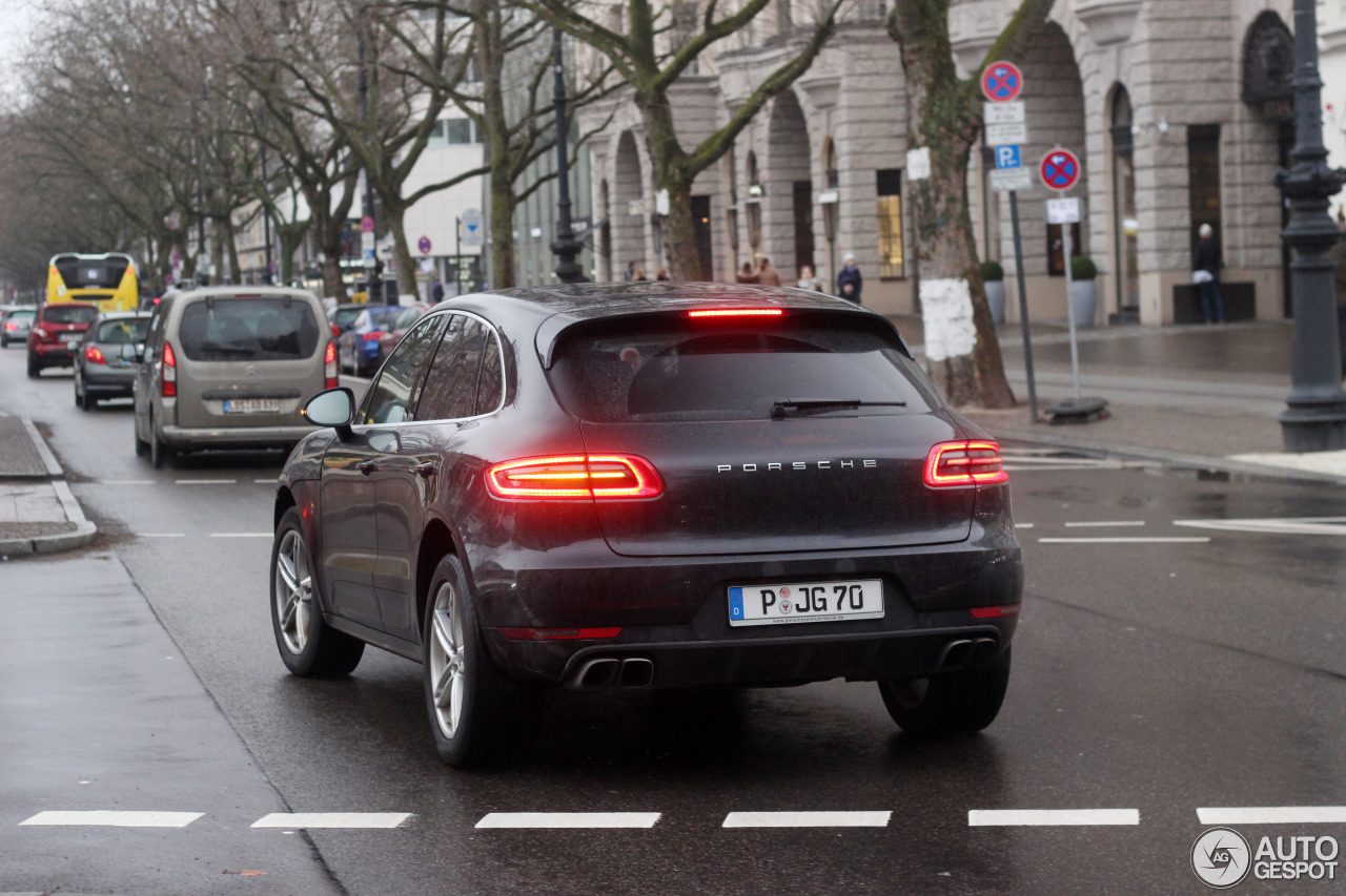 Porsche 95B Macan Turbo