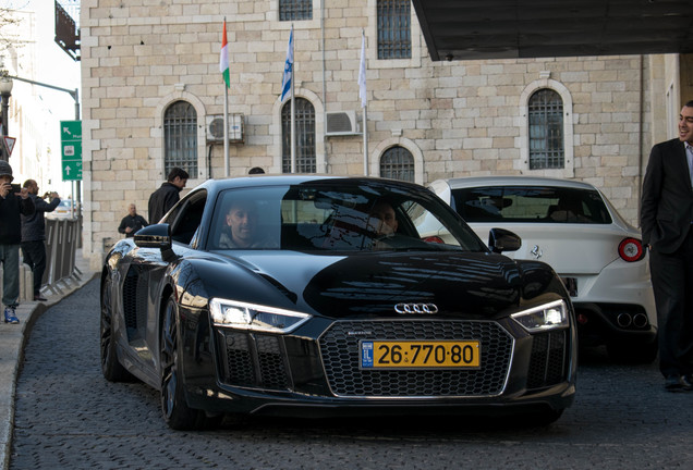 Audi R8 V10 2015