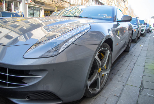 Ferrari FF