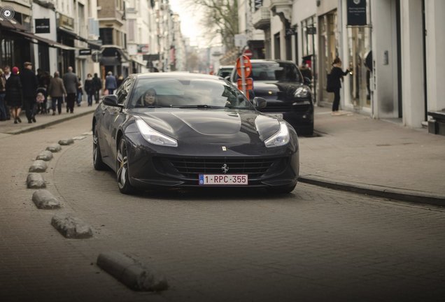 Ferrari GTC4Lusso