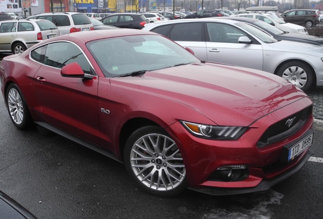 Ford Mustang GT 2015