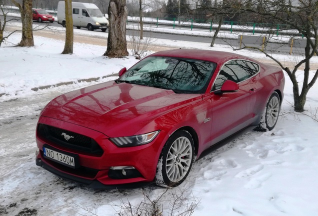 Ford Mustang GT 2015