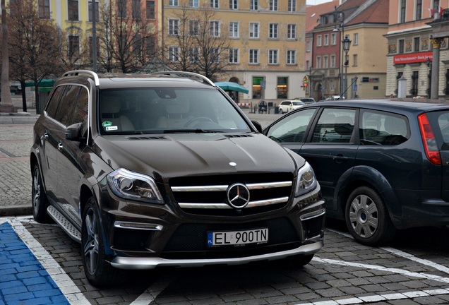 Mercedes-Benz GL 63 AMG X166