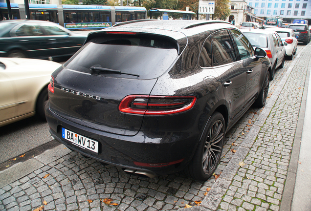 Porsche 95B Macan Turbo