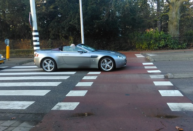 Aston Martin V8 Vantage Roadster