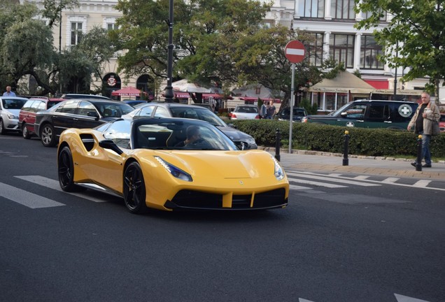 Ferrari 488 Spider