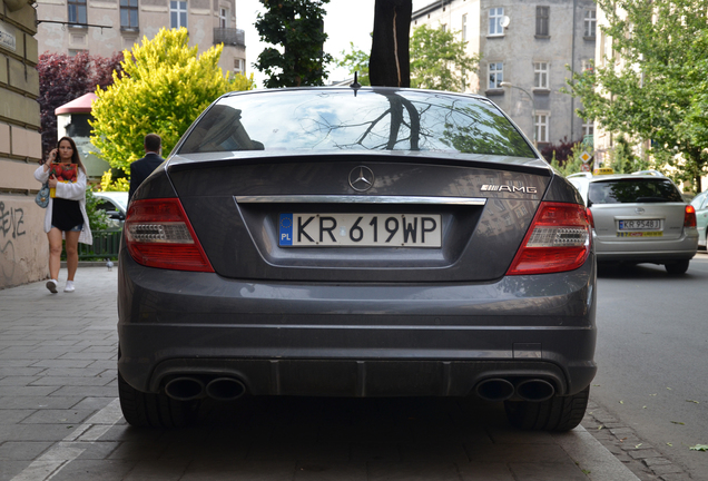 Mercedes-Benz C 63 AMG W204