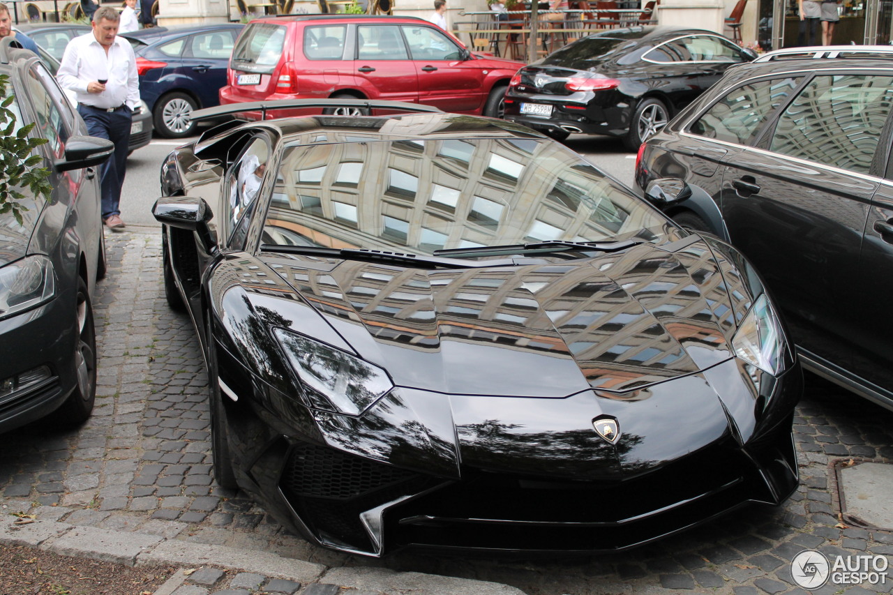 Lamborghini Aventador LP750-4 SuperVeloce