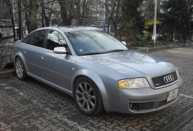 Audi RS6 Sedan C5