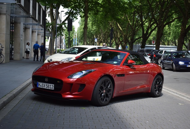 Jaguar F-TYPE S Convertible