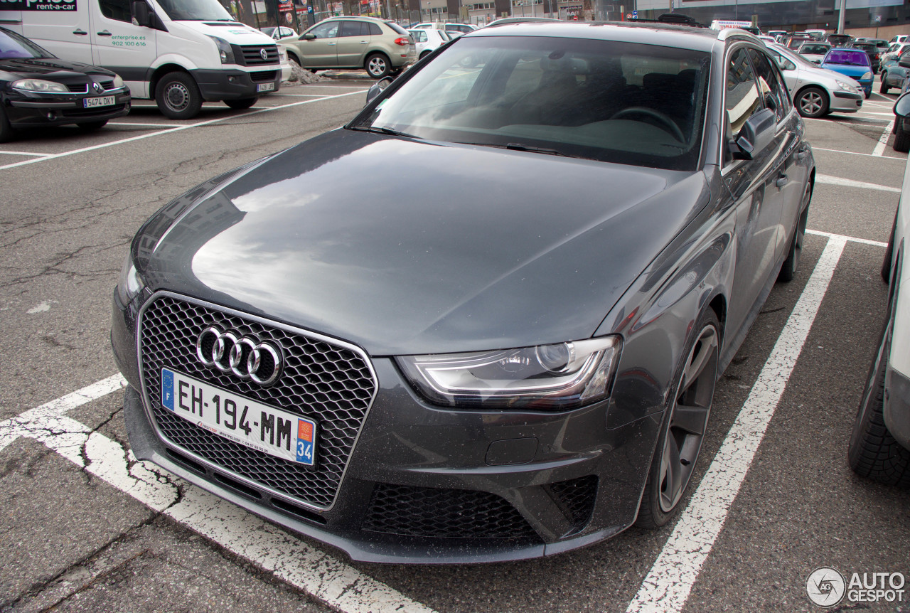 Audi RS4 Avant B8