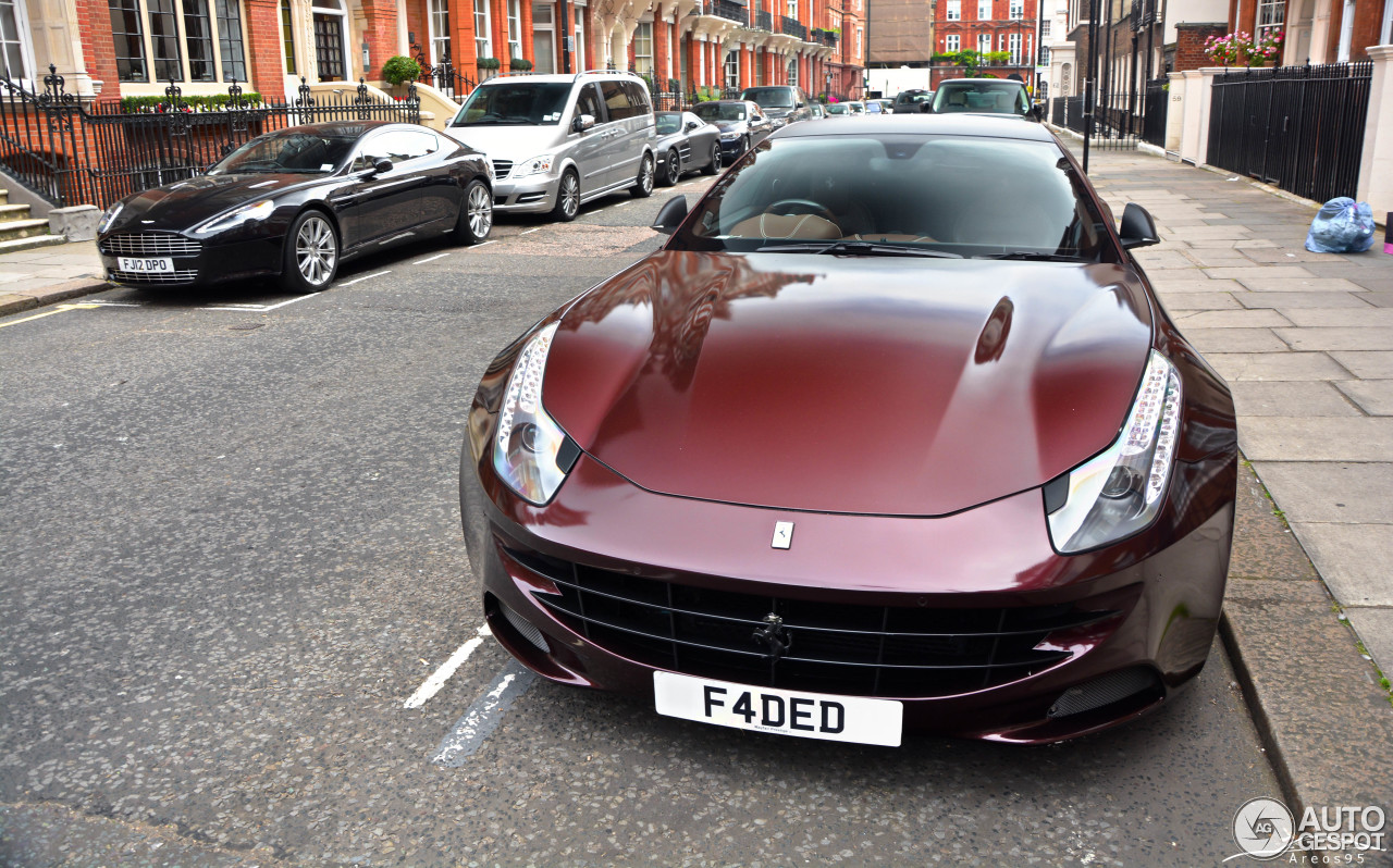 Ferrari FF