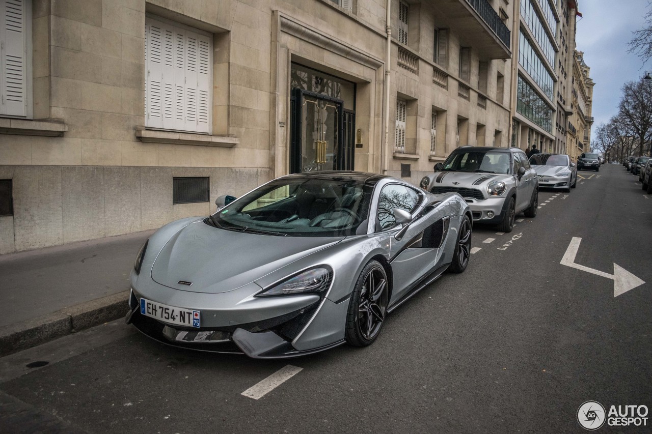 McLaren 570GT